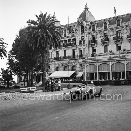 Robert Manzon, (14) winner of the race, Gordini T15S. Monaco Grand Prix 1952, transformed into a race for sports cars. This was a two day event, the Sunday for the up to 2 litres (Prix de Monte Carlo), the Monday for the bigger engines, (Monaco Grand Prix). - Photo by Edward Quinn