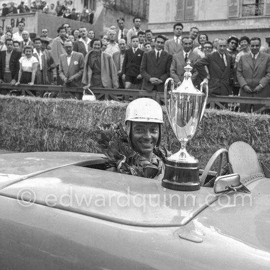 Robert Manzon, Gordini 23S (14), Winner of the Prix de Monte Carlo. Monaco Grand Prix 1952, transformed into a race for sports cars. This was a two day event, the Sunday for the up to 2 litres (Prix de Monte Carlo), the Monday for the bigger engines, (Monaco Grand Prix). - Photo by Edward Quinn