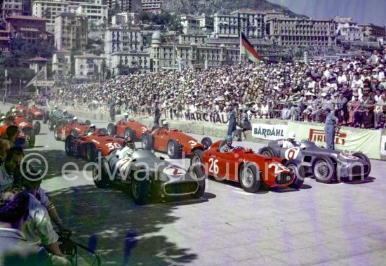 Fangio, (2) Mercedes-Benz W196, Ascari, (26) Lancia D50, Moss, (6) Mercedes-Benz W196, Castellotti, (30) Lancia D50, Behra, (34) Maserati 250F, Villoresi, (28) Lancia D50, Musso, (38) Maserati 250F, Trintignant, (44) Ferrari 625. Monaco Grand Prix 1955. - Photo by Edward Quinn
