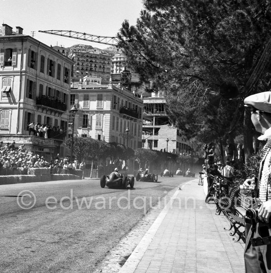 Piero Taruffi, (48) Ferrari 555, Louis Chiron, (32) Lancia D50. Monaco Grand Prix 1955. - Photo by Edward Quinn