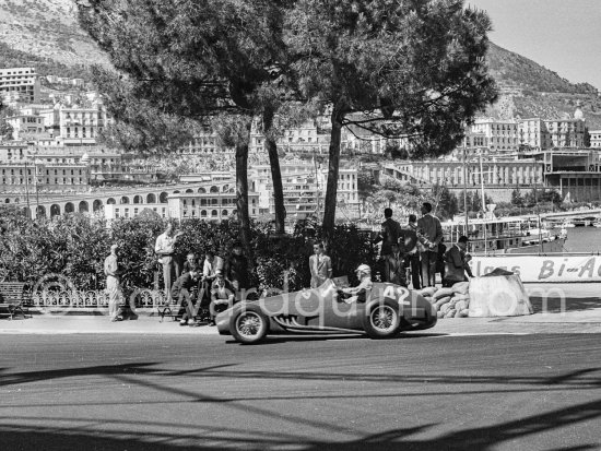 Giuseppe "Nino" Farina, (42) Ferrari 625. With the shadow of the Gazomètre. Monaco Grand Prix 1955. - Photo by Edward Quinn