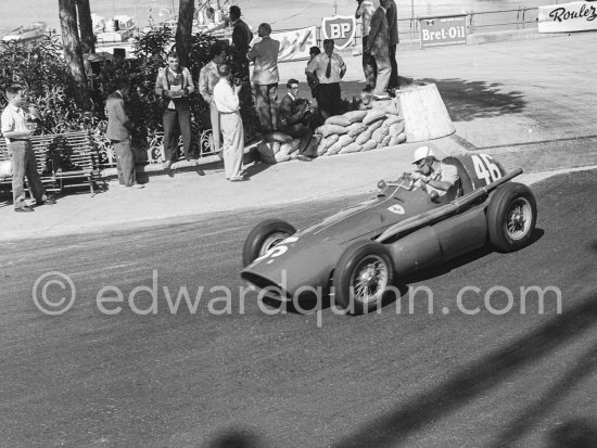 Harry Schell, (46) Ferrari 555. With the shadow of the Gazomètre. Monaco Grand Prix 1955. - Photo by Edward Quinn