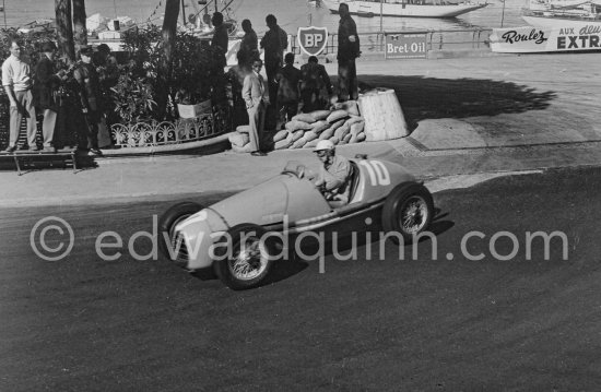 Jacky Pollet, (10) Gordini I6. Monaco Grand Prix 1955. - Photo by Edward Quinn
