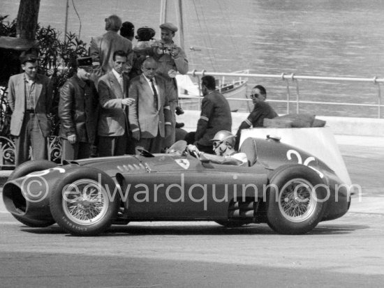 Peter Collins, (26) Ferrari-Lancia D50. Monaco Grand Prix 1956. - Photo by Edward Quinn