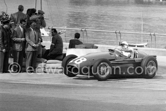 Stirling Moss, (28) Maserati 250F. Monaco Grand Prix 1956. - Photo by Edward Quinn