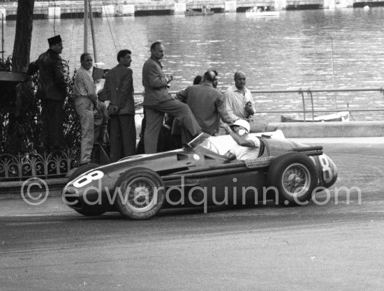 Stirling Moss, (28) Maserati 250F. Monaco Grand Prix 1956. - Photo by Edward Quinn