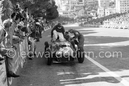 Wolfgang von Trips (left) and Mike Hawthorn change the car (24) Ferrari 80I after 92 laps. Monaco Grand Prix 1957. - Photo by Edward Quinn