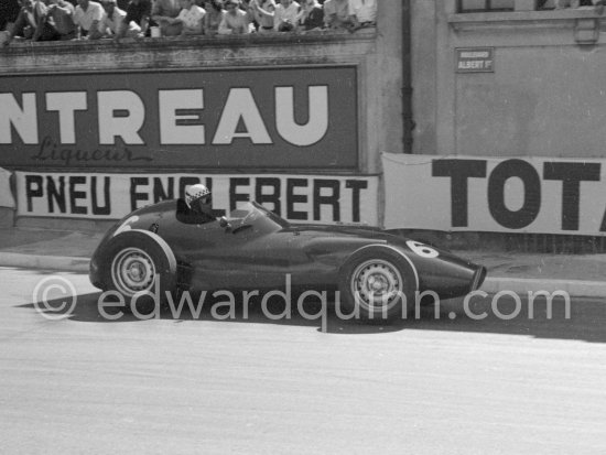 Jean Behra, (6) B.R.M. P25. Monaco Grand Prix 1958. - Photo by Edward Quinn