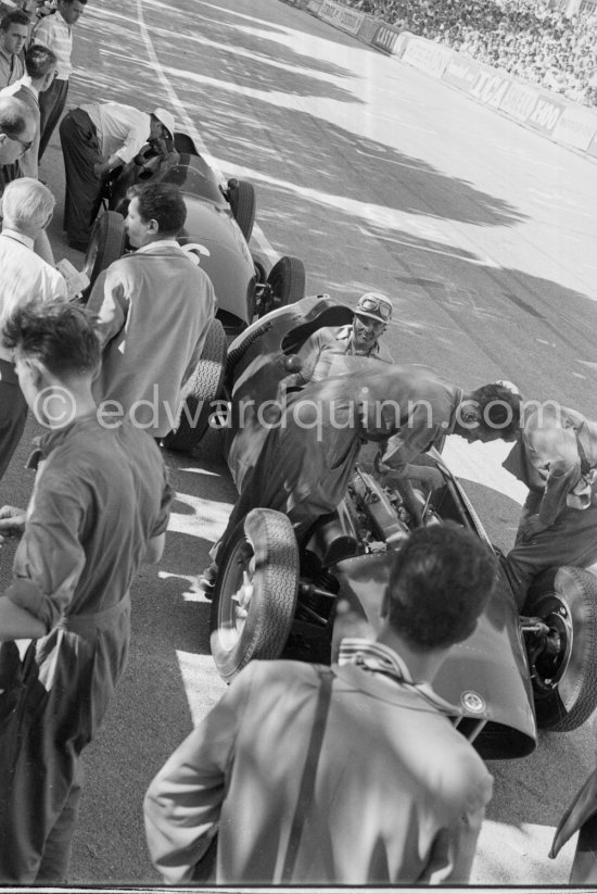 Harry Schell, (8) B.R.M. P25. Monaco Grand Prix 1958. - Photo by Edward Quinn