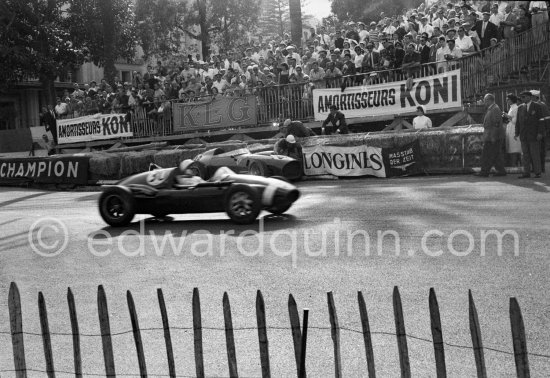 Stirling Moss, (30) Cooper-Climax T51 and Phil Hill, (48) Ferrari Dino 246. Monaco Grand Prix 1959. - Photo by Edward Quinn