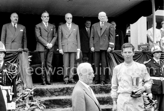 Race winner Henry Taylor on Ken Tyrrell’s Formula Junior Cooper T52-BMC. Prince Rainier, Prince Pierre. Grand Prix Monaco Junior 1960. - Photo by Edward Quinn