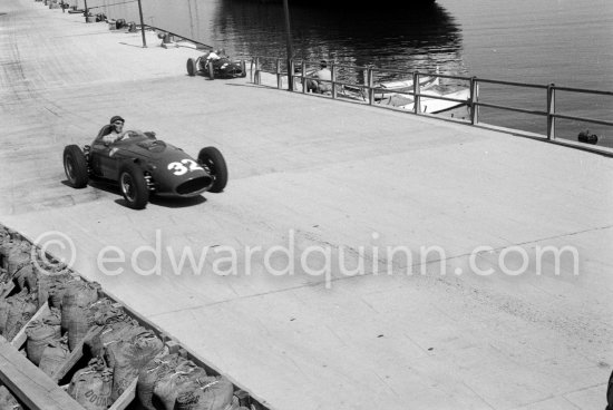 Cliff Allison, (32) Ferrari 246, on right Joakim Bonnier\'s N° 2 B.R.M. P48. Monaco Grand Prix 1960. - Photo by Edward Quinn
