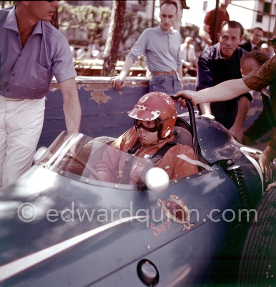The much awaited Scarab cars appear for the first time in Europe. Lance Reventlow, the driver-owner-constructor, prepares for trial laps. Note the seat belts, which were not yet common in GP cars at that time. Monaco Grand Prix 1960. - Photo by Edward Quinn