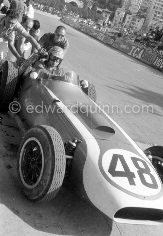 The much awaited Scarab cars appear for the first time in Europe. Lance Reventlow, the driver-owner-constructor, prepares for trial laps. Monaco Grand Prix 1960. - Photo by Edward Quinn