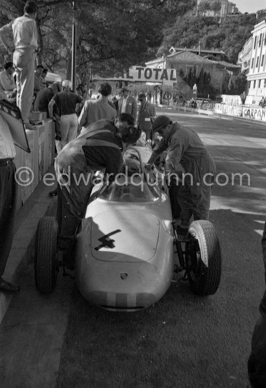 No. 4 Dan Gurney Porsche 718/2 - Photo by Edward Quinn