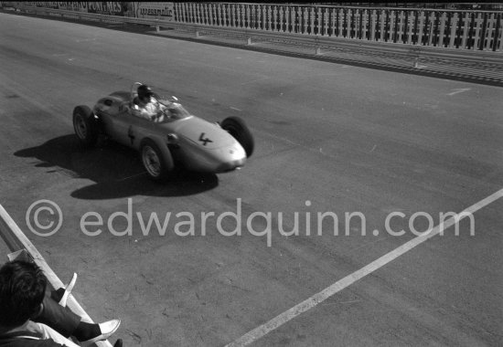 Dan Gurney, (4) Porsche 718/2. Monaco Grand Prix 1961. - Photo by Edward Quinn