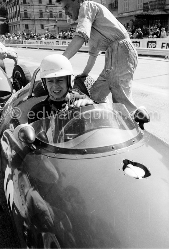 Tony Brooks, (16) B.R.M.-Climax. Monaco Grand Prix 1961. - Photo by Edward Quinn