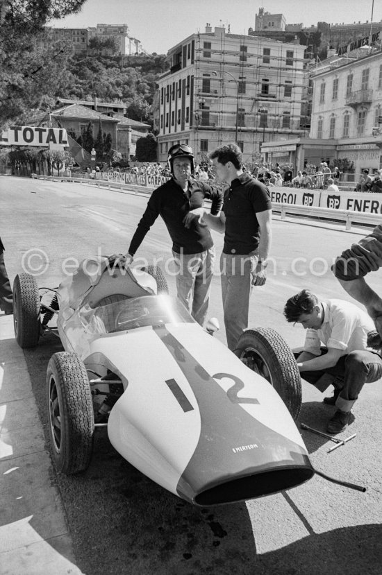 Olivier Gendebien, (12) Emeryson-Maserati 1003. Monaco Grand Prix 1961. - Photo by Edward Quinn