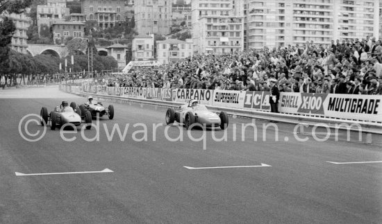 Dan Gurney, (4) Porsche 804, Carel Godin de Beaufort, (44) Porsche 718, Phil Hill (R) Ferrari 156. Monaco Grand Prix 1962. - Photo by Edward Quinn