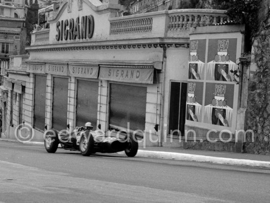 Roy Salvadori, (26) Lola Mk4. Monaco Grand Prix 1962. - Photo by Edward Quinn