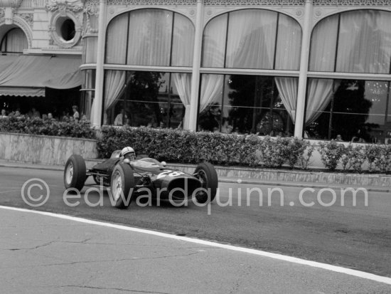 John Surtees (28), Lola Mk4. Monaco Grand Prix 1962. - Photo by Edward Quinn