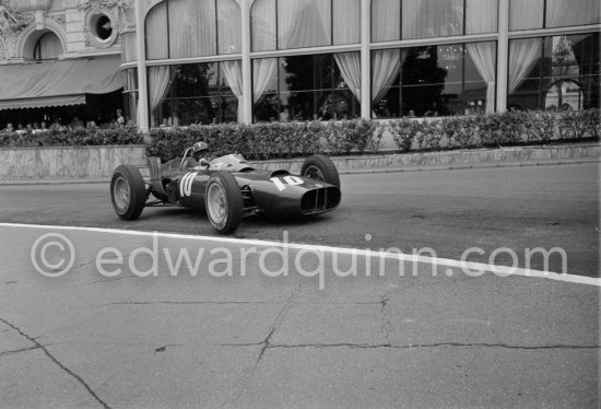 Graham Hill, (10) B.R.M. P57. Monaco Grand Prix 1962. - Photo by Edward Quinn