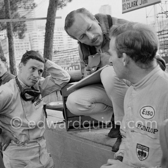 Jim Clark, Peter Arundell and Colin Chapman. Monaco Grand Prix 1964. - Photo by Edward Quinn