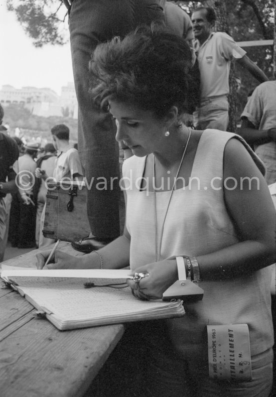 Bette Hill, wife of Graham Hill. Monaco Grand Prix 1965. - Photo by Edward Quinn