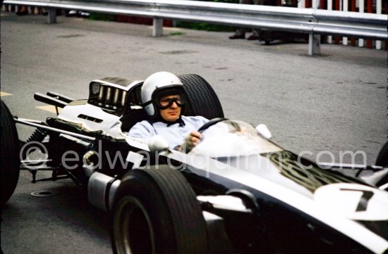 Bruce McLaren, (7) Cooper T77 Climax. Monaco Grand Prix 1965. - Photo by Edward Quinn
