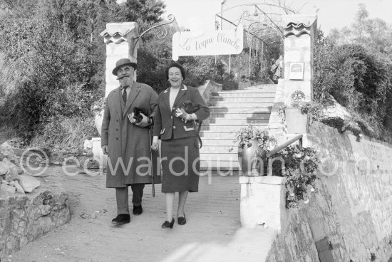 Nubar Gulbenkian and his wife. Armenian oil magnate. His father Caloust was named Mister 5 Percent (Iraq Petroleum Company). Eden Roc, Cap d’Antibes 1959. - Photo by Edward Quinn