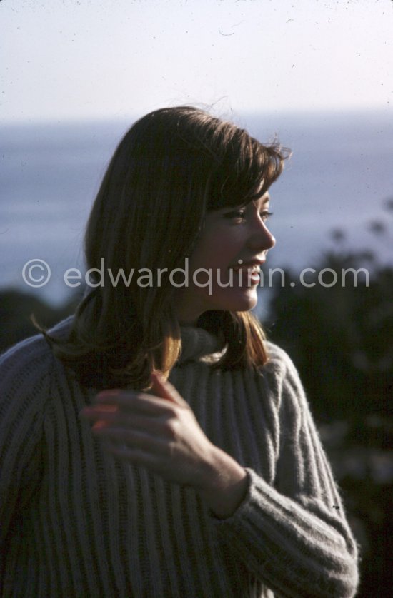 Françoise Hardy. Nice 1964. - Photo by Edward Quinn