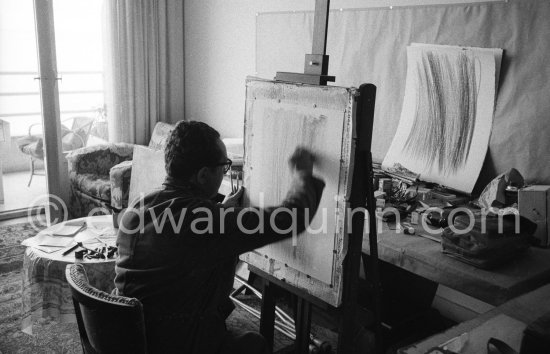 Hans Hartung at work at his apartment, Promenade des Anglais, Nice 1961. On the table his painting utensils which were part of the mystery of his technique to obtain the special effects. - Photo by Edward Quinn