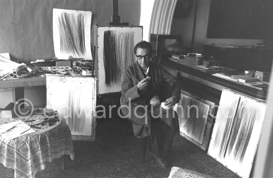 Hans Hartung. Nice 1961. - Photo by Edward Quinn