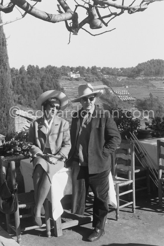 The painter Hans Hartung and his Norwegian wife Anna Eva Bergman, also an artist, at Restaurant Colombe d'Or, Saint-Paul-de-Vence 1961. - Photo by Edward Quinn