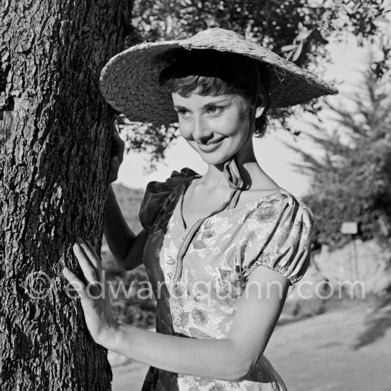 Audrey Hepburn before she found fame, visiting the medieval village of Eze, near Monaco 1951. - Photo by Edward Quinn