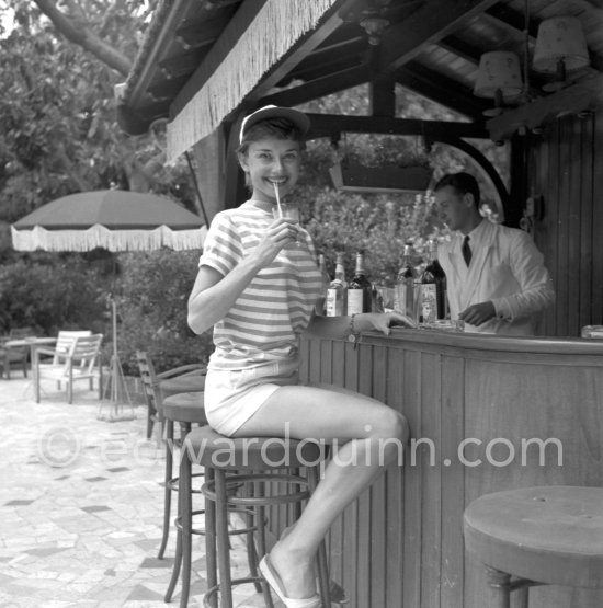 Audrey Hepburn in Monaco for the film "Monte Carlo Baby". She was at the beginning of her career and willingly posed for the photographer. Monaco 1951. - Photo by Edward Quinn