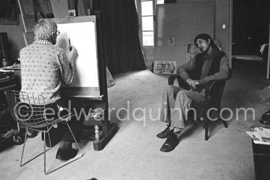 David Hockney drawing "Carlos", Paris 1975. - Photo by Edward Quinn