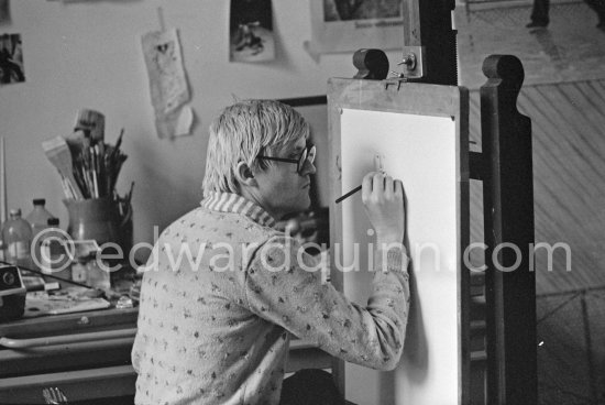 David Hockney drawing "Carlos", Paris 1975. - Photo by Edward Quinn