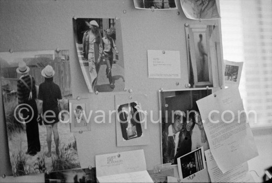 A corner in David Hockney\'s studio, London 1977. - Photo by Edward Quinn