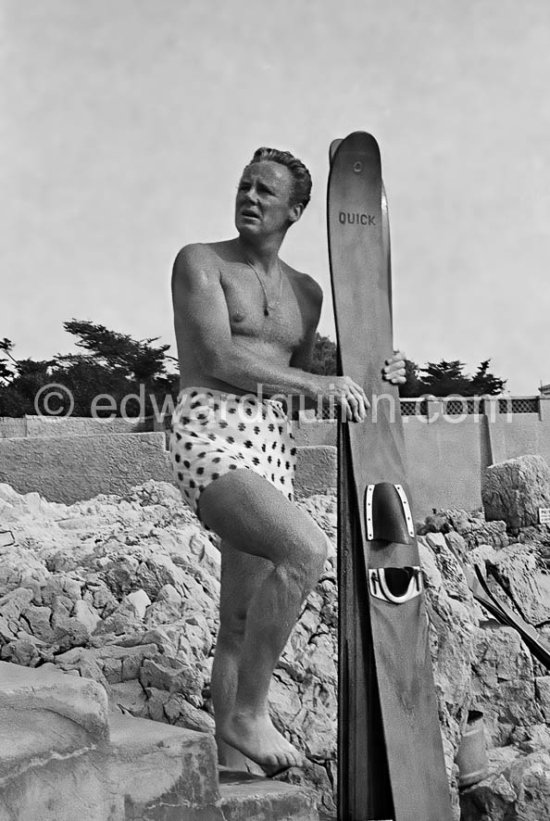 Van Johnson. Eden Roc, Cap d'Antibes 1954 - Photo by Edward Quinn