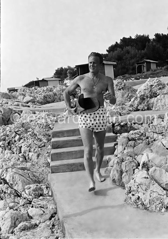 Van Johnson. Eden Roc, Cap d'Antibes 1954 - Photo by Edward Quinn
