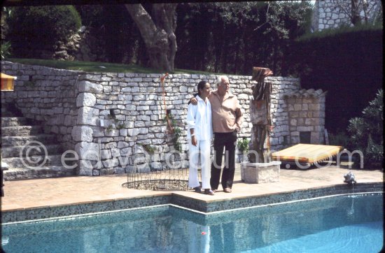 Curd Jürgens and his fifth wife Margie. La Vieille Bastide, Saint-Paul-de-Vence 1978. - Photo by Edward Quinn