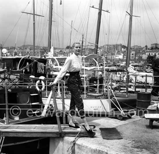 Grace Kelly. Cannes Film Festival. Cannes harbor 1955. - Photo by Edward Quinn