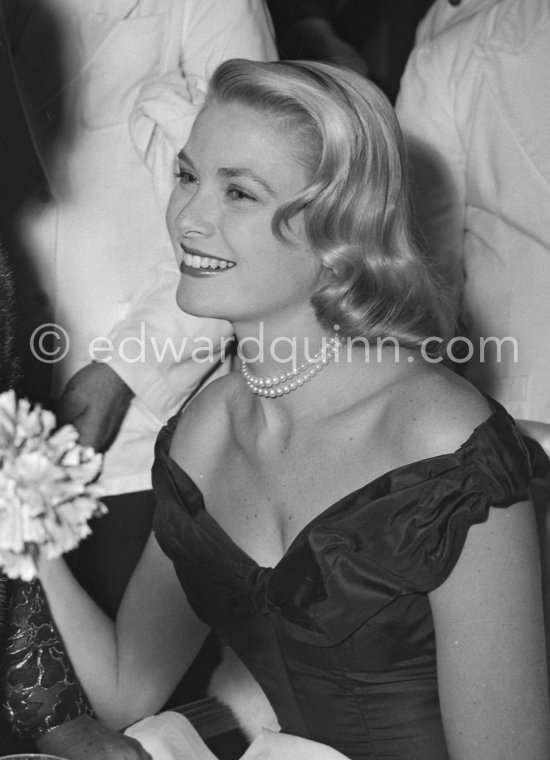 Grace Kelly and Elsa Maxwell. Gala diner at Cannes Film Festival 1955. - Photo by Edward Quinn