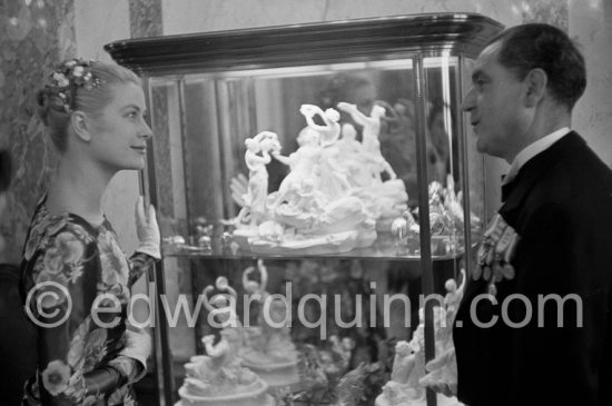 Grace Kelly (later to become Princess Grace) at the Royal Palace just before she met Prince Rainier for the first time. One of Prince Rainier’s personal servants, Michel Demorizi, guided her around some of the great number of rooms of the Royal Palace. Monaco 1955. - Photo by Edward Quinn