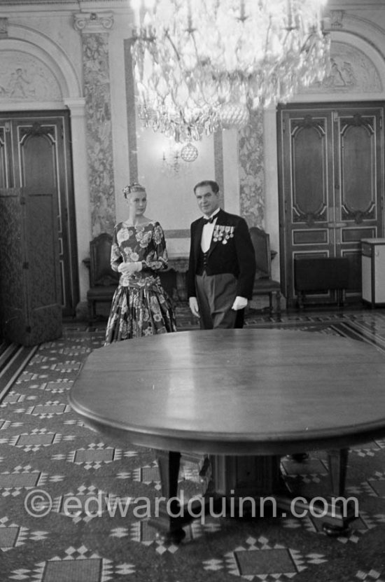 Grace Kelly (later to become Princess Grace) at the Royal Palace just before she met Prince Rainier for the first time. One of Prince Rainier’s personal servants, Michel Demorizi, guided her around some of the great number of rooms of the Royal Palace. Monaco 1955. - Photo by Edward Quinn