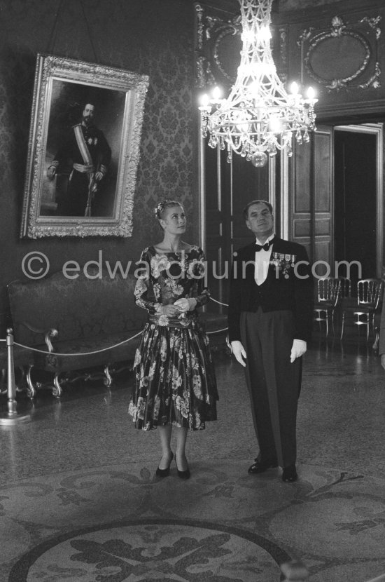 Grace Kelly (later to become Princess Grace) at the Royal Palace just before she met Prince Rainier for the first time. One of Prince Rainier’s personal servants, Michel Demorizi, guided her around some of the great number of rooms of the Royal Palace. Monaco 1955. - Photo by Edward Quinn