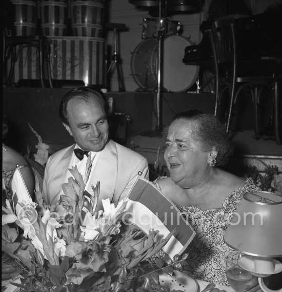 Prince Aly Khan and Elsa Maxwell. Red Cross Gala. Monte Carlo 1955 - Photo by Edward Quinn