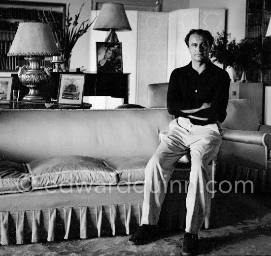 Prince Aly Khan at his Château de l’Horizon. Golfe-Juan 1952. - Photo by Edward Quinn