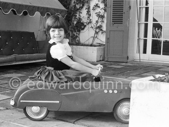 Yasmina Khan, daughter of Rita Hayworth and Aly Khan, at Château de l’Horizon, Golfe-Juan 1955 - Photo by Edward Quinn